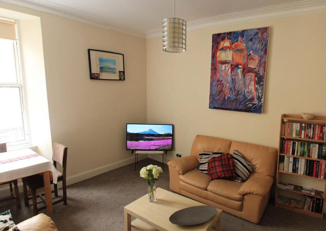 Entire Apartment In Edinburgh Ngoại thất bức ảnh
